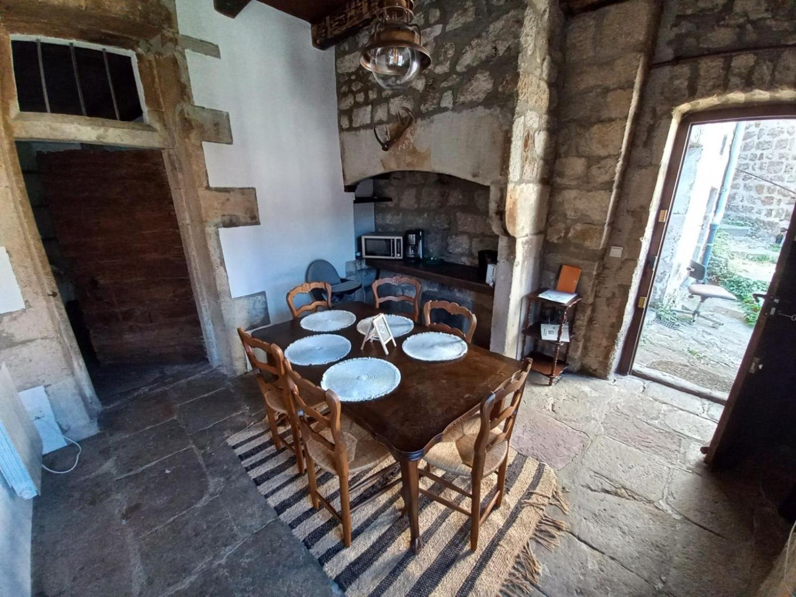 Appartement Atypique Largentière المظهر الخارجي الصورة